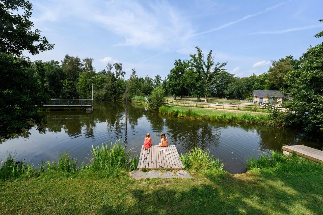 Glamping Renswoude Hotel Exterior photo