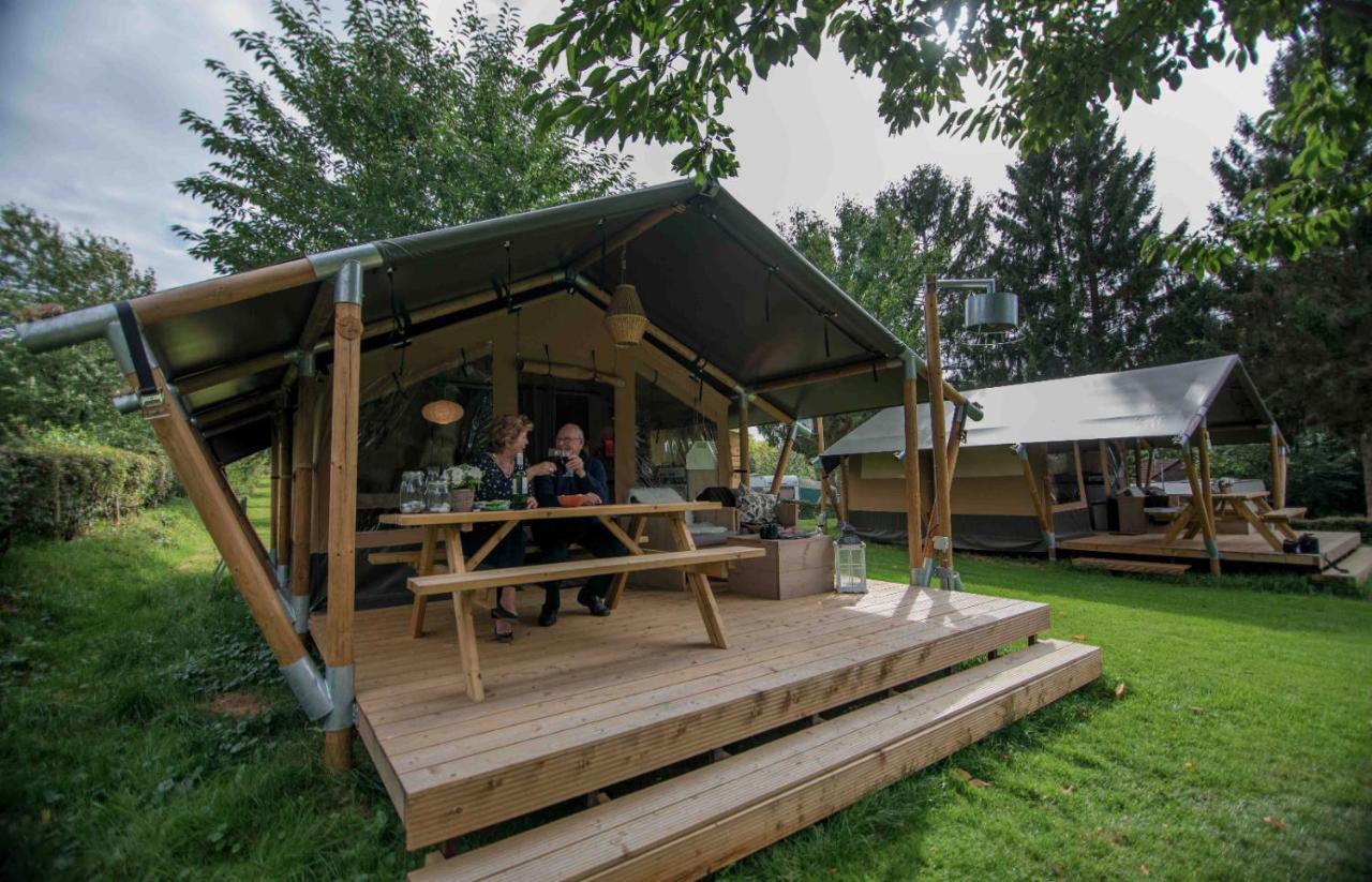 Glamping Renswoude Hotel Exterior photo